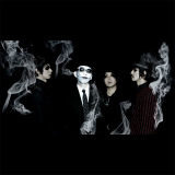 Hear the march of the ghost/Leetspeak monster摜