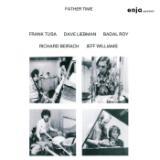 KRISTIES SPIRIT/Frank Tusa摜